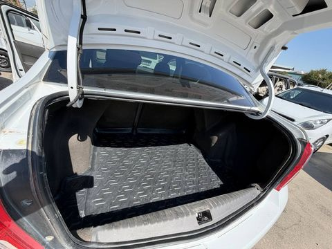 Фото лота: CHEVROLET COBALT, фото 2 из 10