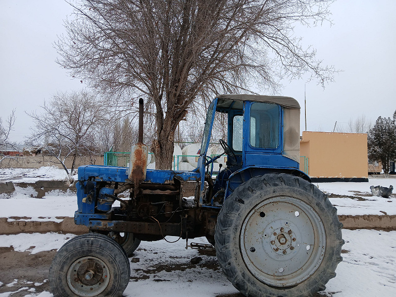 Фото лота: Traktor T-28X4MC, фото 4 из 6