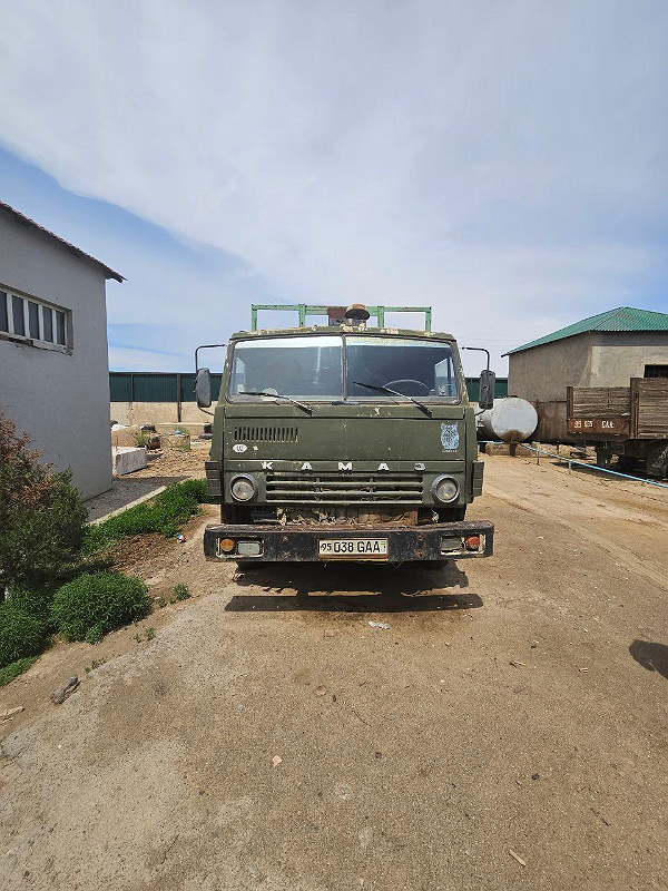 Фото лота: Kamaz 53212, фото 1 из 8