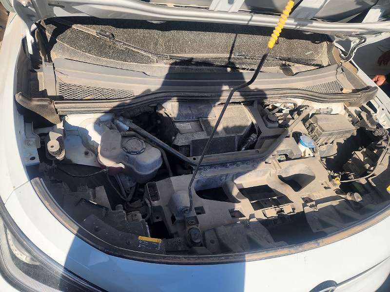 Фото лота: VOLKSWAGEN ID4X PURE PLUS, фото 8 из 10