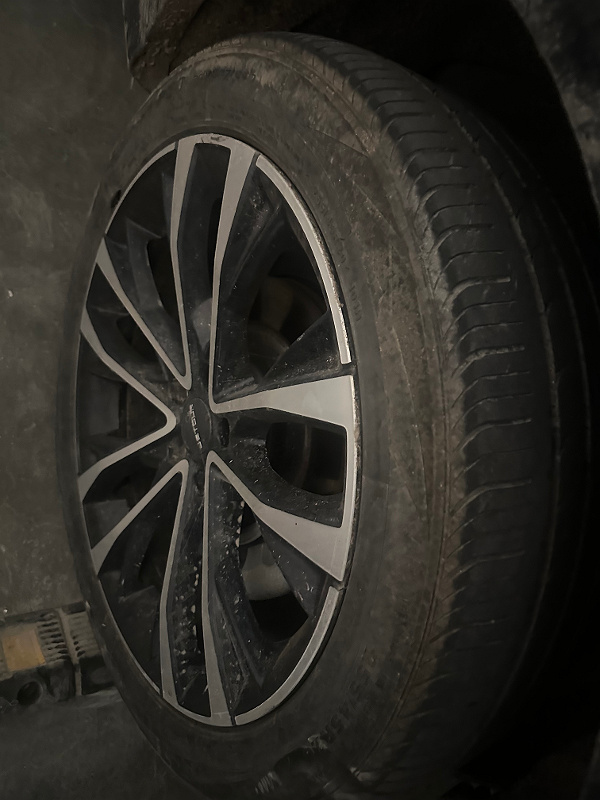 Фото лота: JETOUR X70 PLUS VEHICLE, фото 3 из 7