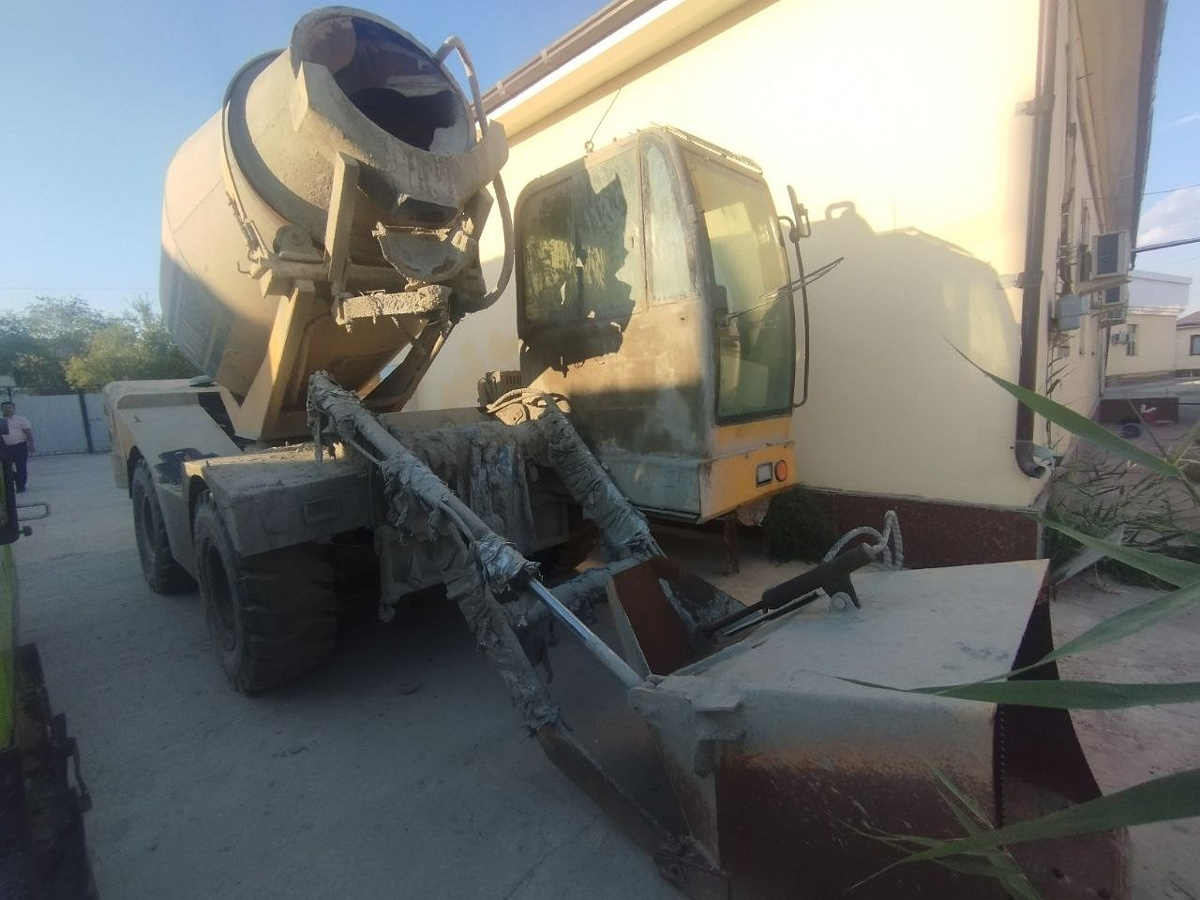 CARWIX HY-400 Betonosmestitel