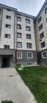 Фото лота: Квартира в многоэтажном доме, фото 1 из 11