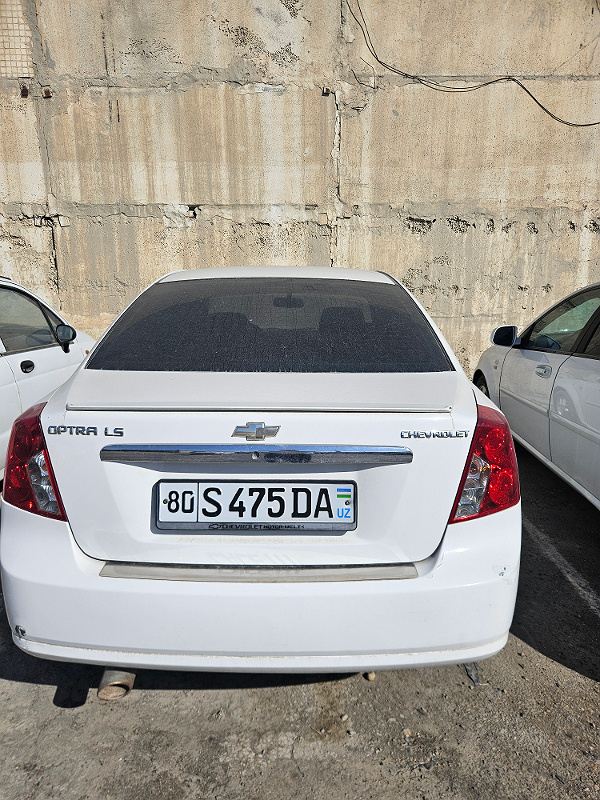 Фото лота: CHEVROLET OPTRA, фото 5 из 10