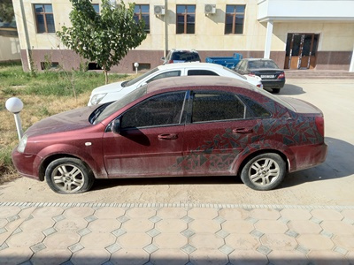 Фото лота: Chevrolet optra, фото 7 из 11
