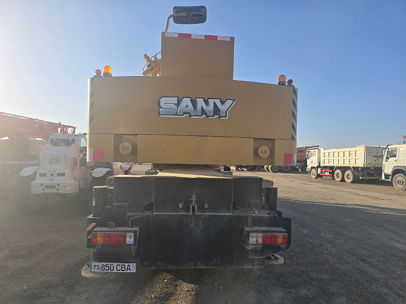 Фото лота: SANY SYM5395JQZ, фото 6 из 6
