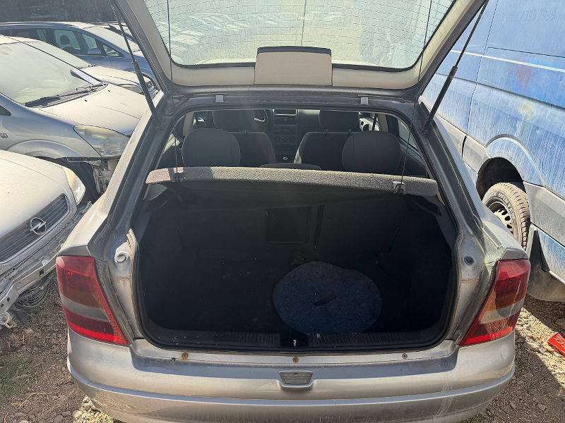 Фото лота: Opel Astra, фото 5 из 9