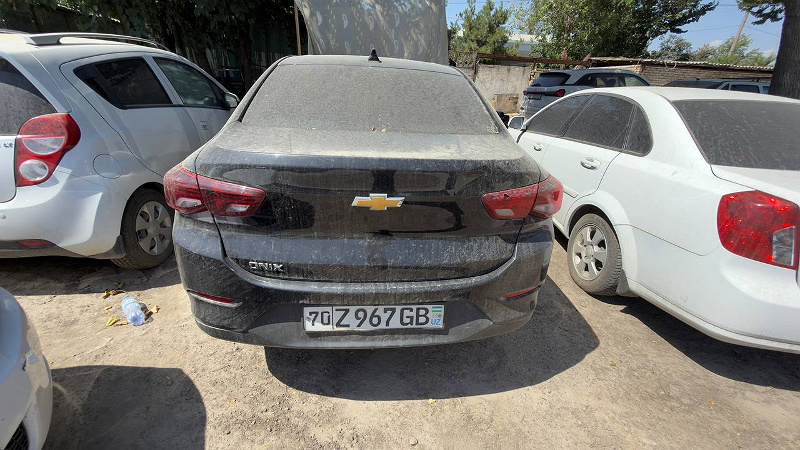 Фото лота: CHEVROLET ONIX, фото 2 из 10