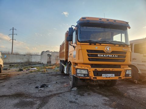 Фото лота: SHACMAN SX3256MT464T GBASPG, фото 7 из 7