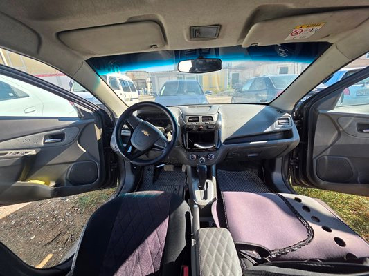 Фото лота: CHEVROLET COBALT, фото 8 из 15