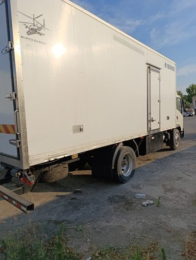 Фото лота: SINOTRUK HOWO ZZ1107G4215CD1, фото 2 из 8