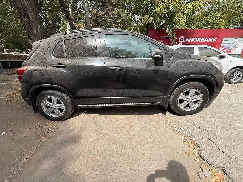 Фото лота: CHEVROLET TRACKER, фото 9 из 10