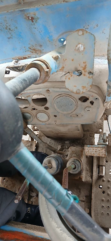 Фото лота: Traktor T-28X4MC, фото 2 из 6