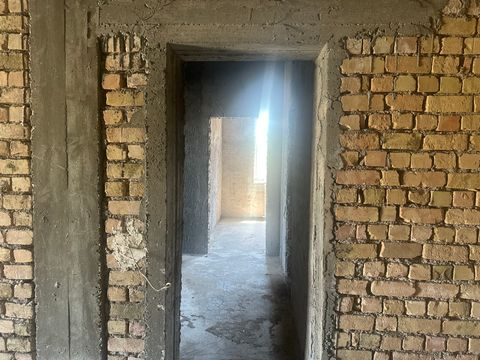 Фото лота: Недостроенный многоэтажный дом, фото 10 из 18