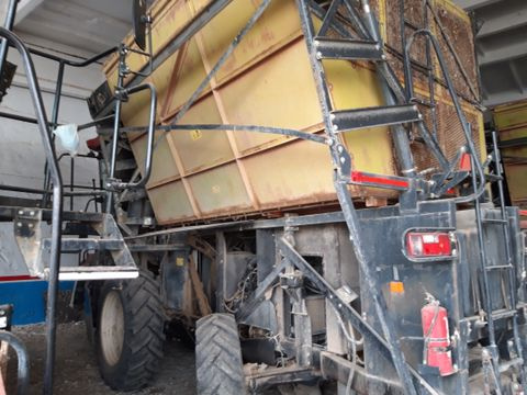 Фото лота: Traktor / Paxta terish mashinasi, фото 2 из 9