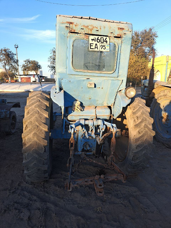 Фото лота: Traktor T-28MC1, фото 1 из 4