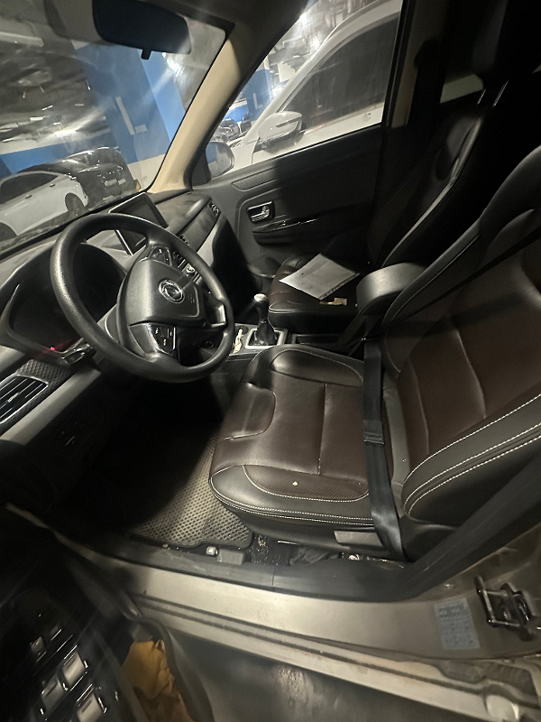Фото лота: DONGFENG GLORY 330S, фото 3 из 9