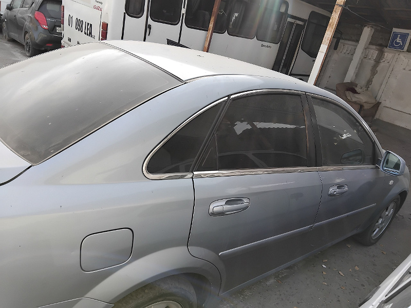 Фото лота: CHEVROLET LACETTI, фото 9 из 10