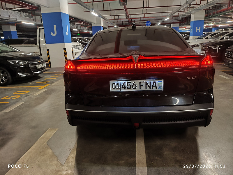 Фото лота: CHANGAN CHANGAN SHENLAN SL 03, фото 2 из 8