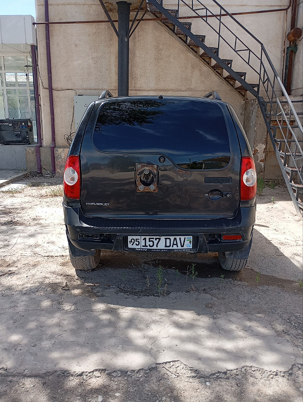Фото лота: CHEVROLET  NIVA 212300 55LE, фото 6 из 6