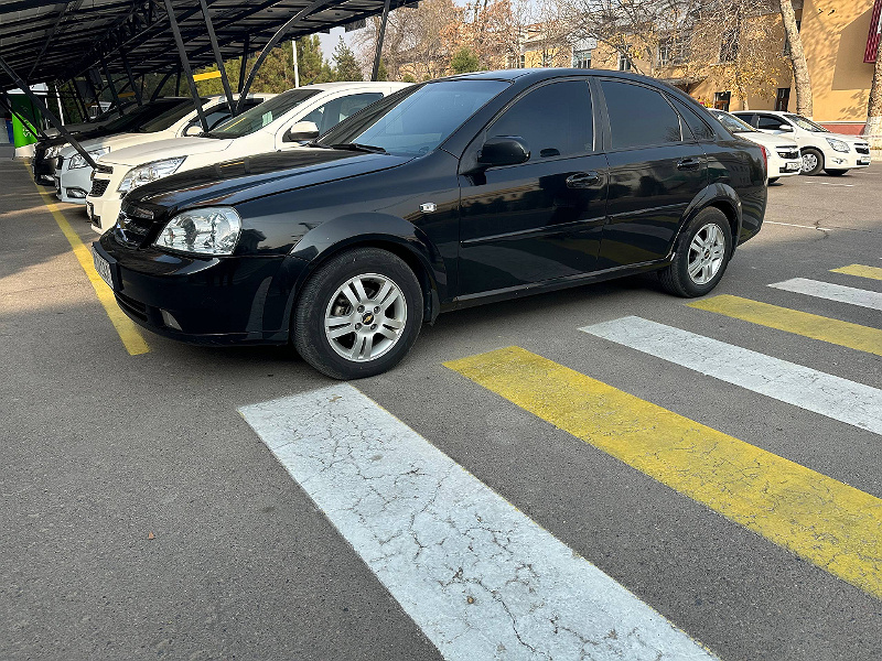 Фото лота: CHEVROLET OPTRA, фото 6 из 7