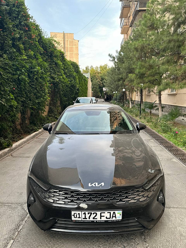 Фото лота: KIA K5 D898, фото 1 из 10