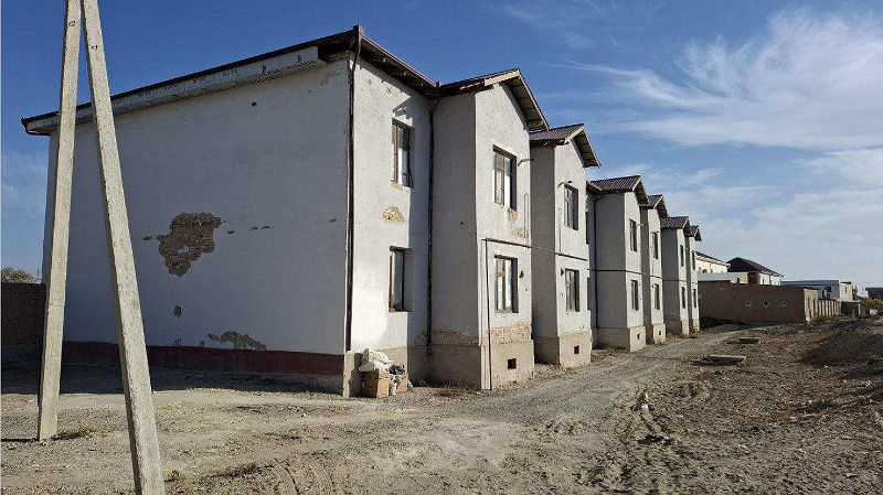 Фото лота: Квартира в многоэтажном доме, фото 1 из 5
