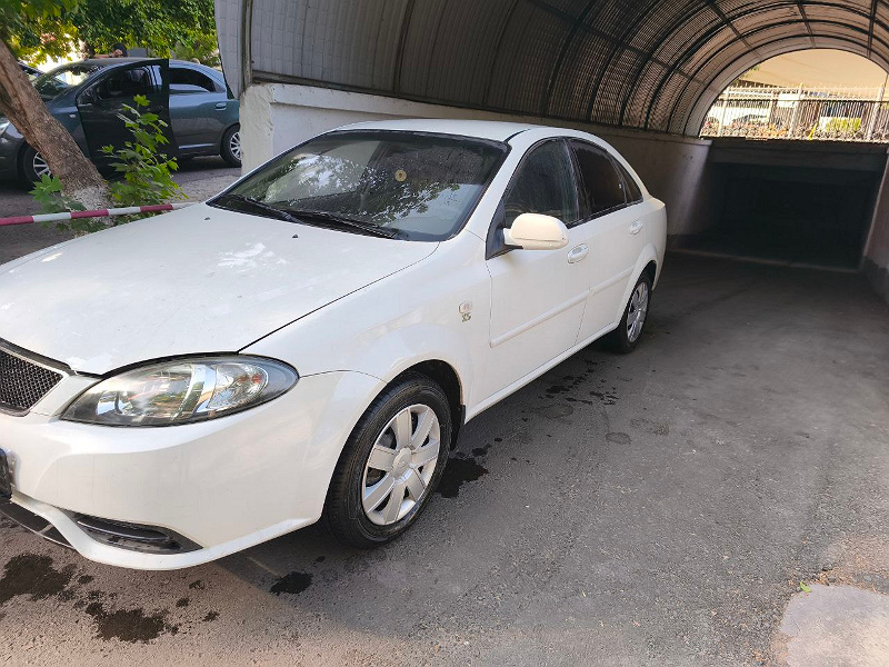 Фото лота: LACETTI, фото 3 из 6