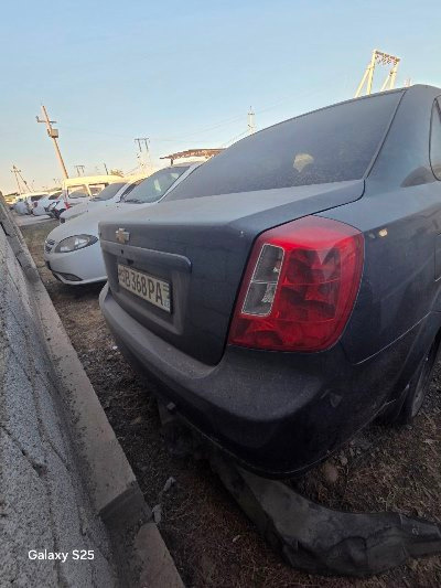 Фото лота: CHEVROLET LACETTI, фото 16 из 18