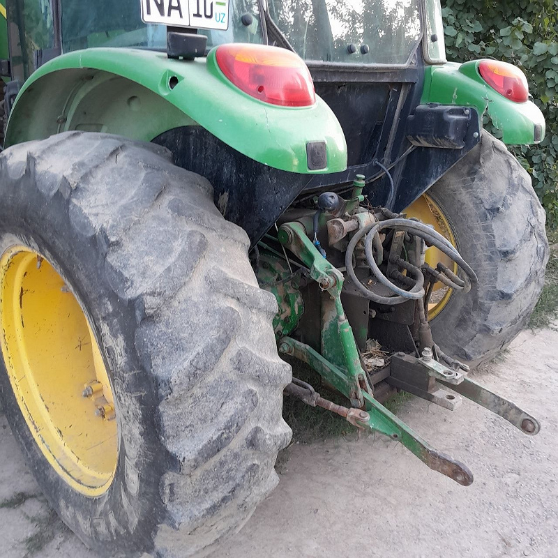 Фото лота: JOHN DEERE 5725, фото 11 из 14