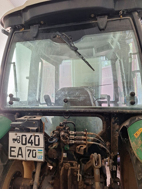 Фото лота: TTZ-LS U62 traktor 70EA040, фото 4 из 4