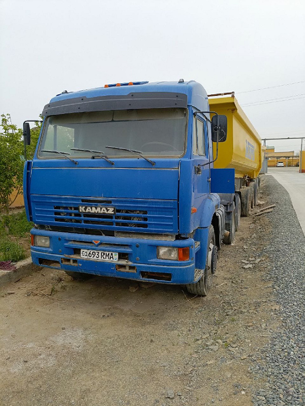 Фото лота: KAMAZ 646000163, фото 1 из 5
