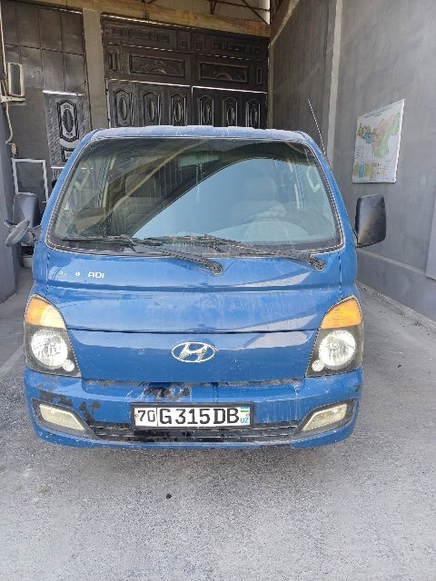 Фото лота: HYUNDAI PORTER II, фото 1 из 8
